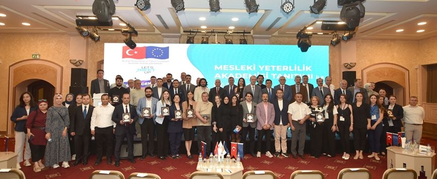 "Let's NEET Up! - Haydi Gençler İleri" Projesiyle 37 Genç İstihdam Edildi