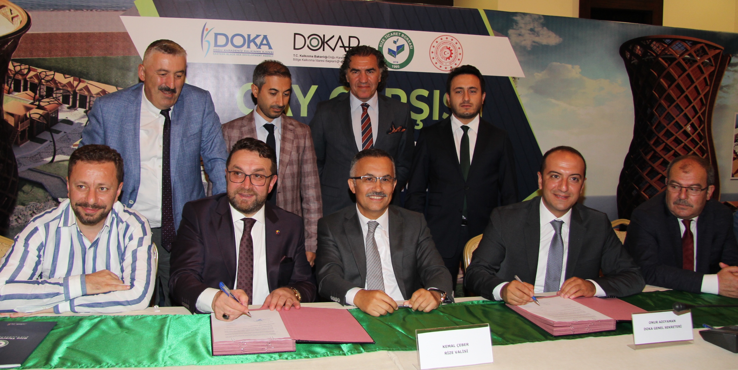 Çay Çarşısı Projesi Sözleşmesi İmzalandı