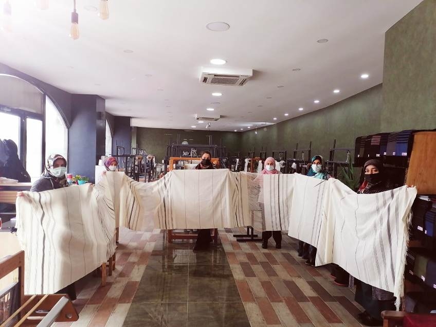 Kadınlar Dokuyor Projesi ile İş Sahibi Oldular